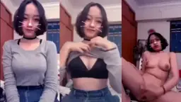 Atifah Tiktokers Seksi, Mulus, Sange Banget Colmek Sampe Desah-desah Enak.