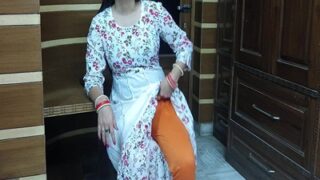 Bhabi Mesum Buka Baju Sambil Ngomong Kotor Di Video Ngewe Bhabi.