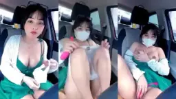 Cewek Cindo Colmek Panas Di Mobil, Makin Liar Pas Digoyang.