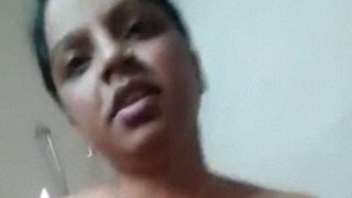 Ibu Rumah Tangga Lagi Nunggangi Kontol Selingkuhan Diam-diam, Video Hot Bikin Ngiler
