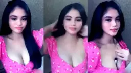Kylie Pamer Belahan Toket Montok Bikin Ngiler