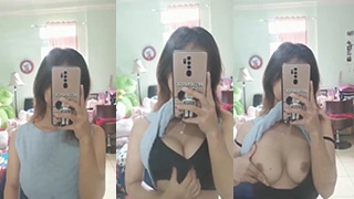 Lihatin Abg Di Depan Kaca, Bugil, Bikin Makin Pengen