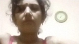 Viral Video Call Bangalore Aunty Sada Bugil, Crot Panas Minta Digebukin.