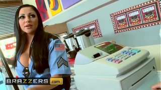 Seragam Ketat, Toket Gede Montok – Audrey Bitoni, Honey White, Johnny Sins – Creme Boston Yang Bikin Liur – Brazzers