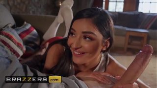 Remaja Ngentot Sama Kontol Gede – Emily Willis & Danny D – Biar Makin Jago Jadi Pelacur – Brazzers