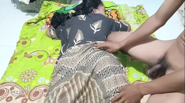 Ngentot Bu Ratna, Istri Sepi Yang Butuh Perhatian Ekstra