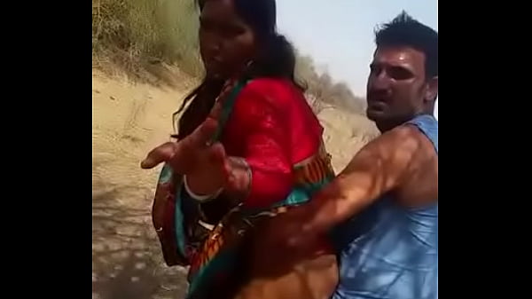 Pria India Bikin Gerakan Bikin Ngilu, Bikin Basah.