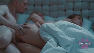Step Daddy Bakal Ngentot Dan Pancut Di Dalam Step Daughter Jessie Ames Di Ranjang Bareng Step Mom
