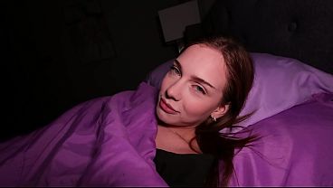 Tidur Seranjang Sama Adik Tiri Mungilku – Venus Vixen, Malam Panas Yang Bikin Ngangkang