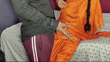 Dever Ne Desi Bhabhi Ki Chut Ki Pyaas Garam Karke Bujhai