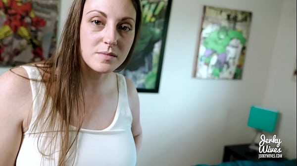Ibu Tiri Bantu Keras Aku Pakai Toket Gede – Melanie Hicks