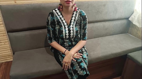 Jija Ji Ngeliatin Saali Yang Seksi, Langsung Crot Di Memek Dan Bontotnya, Suara Hindi Bikin Makin Panas