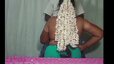 Desi Tamil Istri Rumah Panas Digenjot