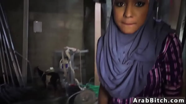 Ngentot Arab Ketat, Titik Pantat Jatuh, 23km Dari Markas.
