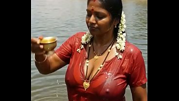 Desi Bhabhi Ai, Bikin Lo Ngaceng Abis