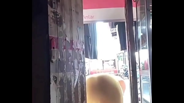 Bokep Indo, Udah Nggak Sabar Jemur Baju Malah Diajak Crot