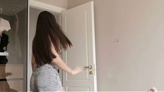 Kakak Tiri Sange Ngejilat Kontol Gue Pas Gue Bersihin Rumah, Gue Hard Fuke Habis-habisan Sampe Crot Di Muka