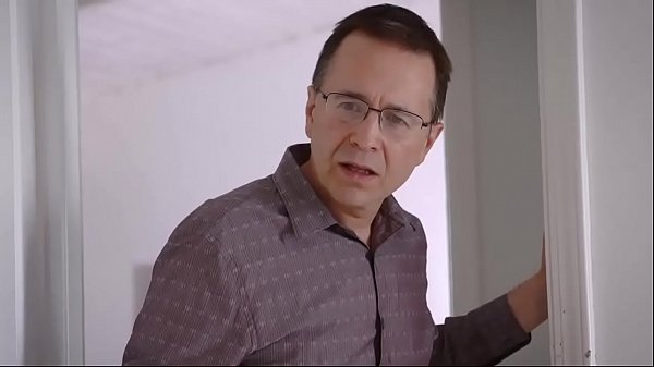 Ngentotin Ibu Tiri Hot Di Hari Ultah Biar Makin Basah