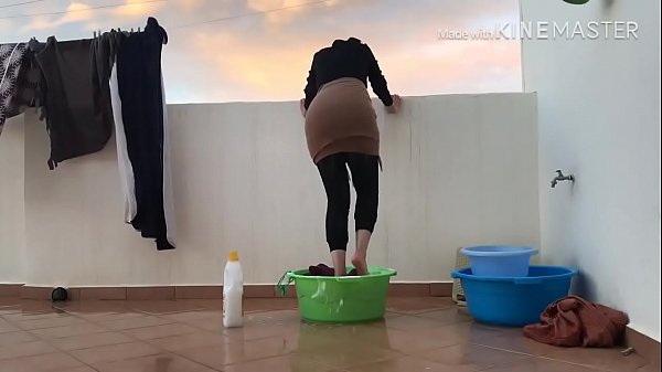 Hijab, Pantat, Kaki, Semua Bikin Nafsu Naik.