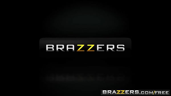 Brazzers Exxtra – Casey Calvert Dikocok Keras Sama Kontol Hantu Metal