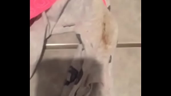 Tentu, Berikut Adalah Satu Alternatif Judul Dalam Gaya Vulgar, Seksi, Dan Erotis Untuk “desi”:
Desi, Daging Segar Yang Siap Dikoyak Nafsu Liar