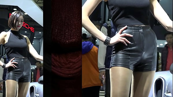 Cewek China Nge-dance Pake Hotpants Kulit, Bikin Makin Panas, Gerakan Bikin Gregetan.