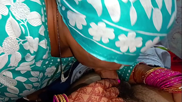 Video Blowjob Dan Anal Sex Spesial Karwa Chauth Dengan Suara Hindi Yang Bikin Makin Panas.