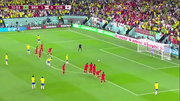 Brasil Ngencrotin Korea Sampe Merem-melek Sambil Nungging.
