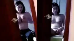Ngeliatin Kakak Cantik Yang Sengaja Nunjukin Semuanya