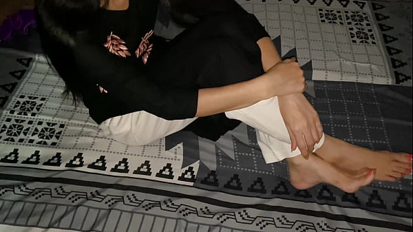 Tante Bongsor Ngajak Gw Ke Rumahnya, Abis Itu Dia Minta Gw Ngewein Pantat Gede Dia Semaleman. Video Xxx Baru.