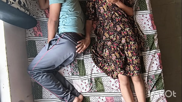 Desi Bhabhi Shivani Ngewe Devar Yang Lagi Tidur, Naik Di Atasnya Gaya Amazon Bikin Makin Panas.