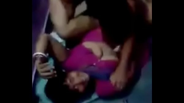 Desi Aunty Sange Lagi, Siap Digebrak