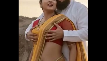 Desi Bhabhi Saree Te Boobs Dabake Chodne Ka Romance