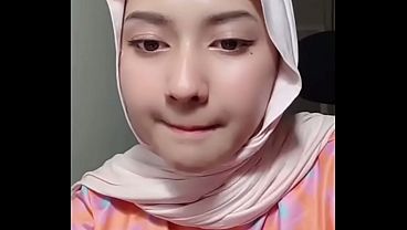 Jilbab Live, Goyang Goyang Bikin Tegang